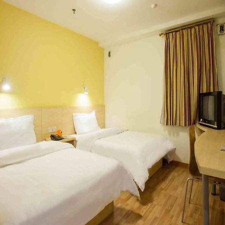 7Days Inn Haikou Hong Kong City Zewnętrze zdjęcie