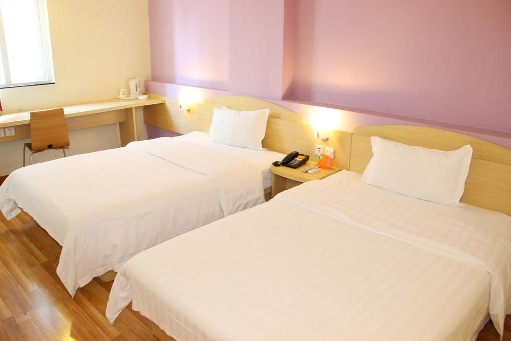 7Days Inn Haikou Hong Kong City Zewnętrze zdjęcie