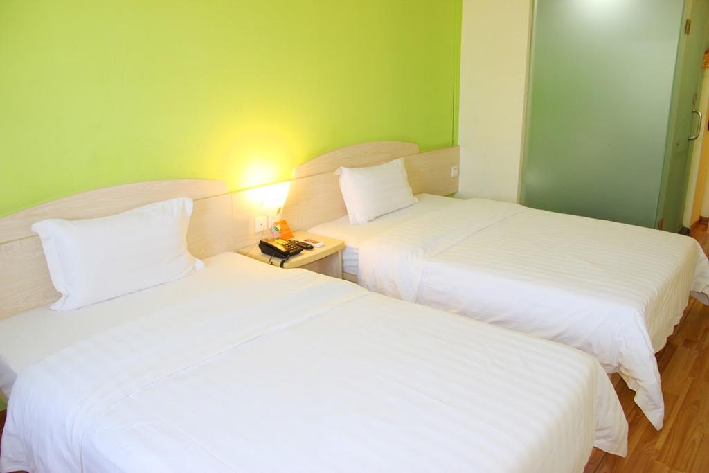 7Days Inn Haikou Hong Kong City Zewnętrze zdjęcie